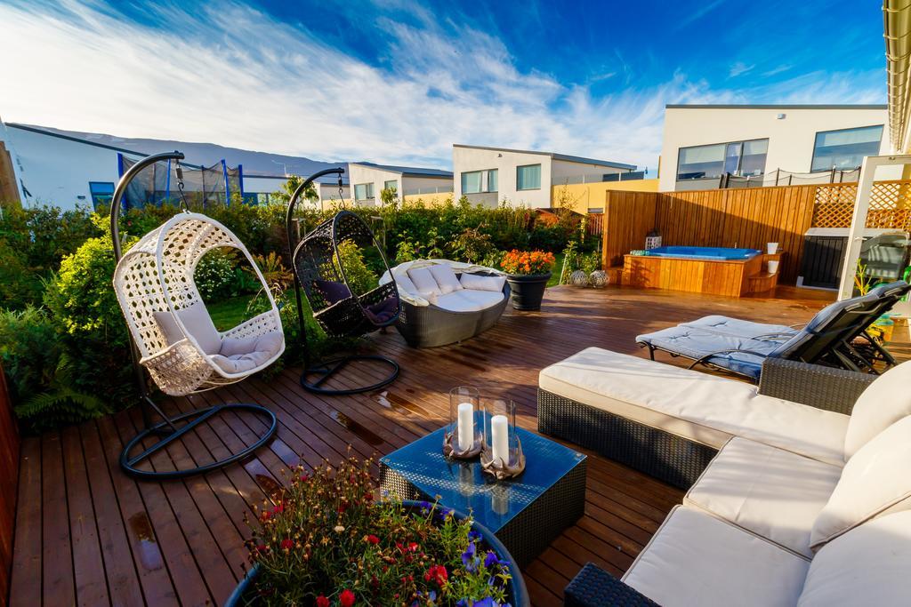 Akureyri Luxury Villa ภายนอก รูปภาพ